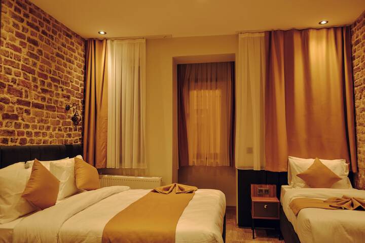 Room 34 of 54