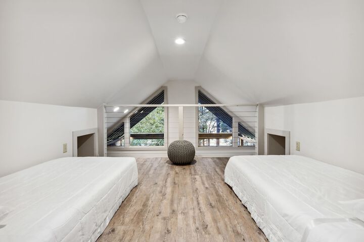 Room 4 of 21