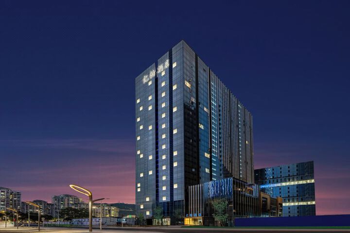 Hotel 2 of 23