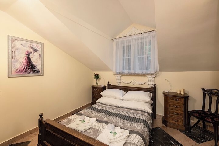 Room 20 of 52