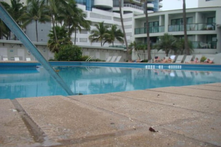 Hotel Pool