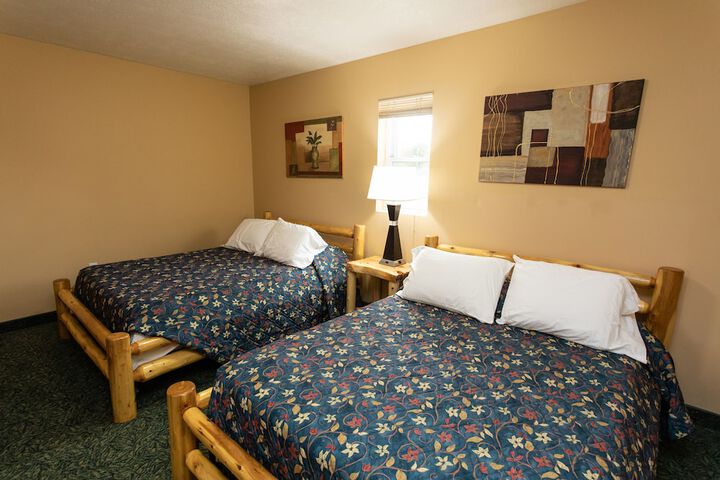 Room 9 of 35