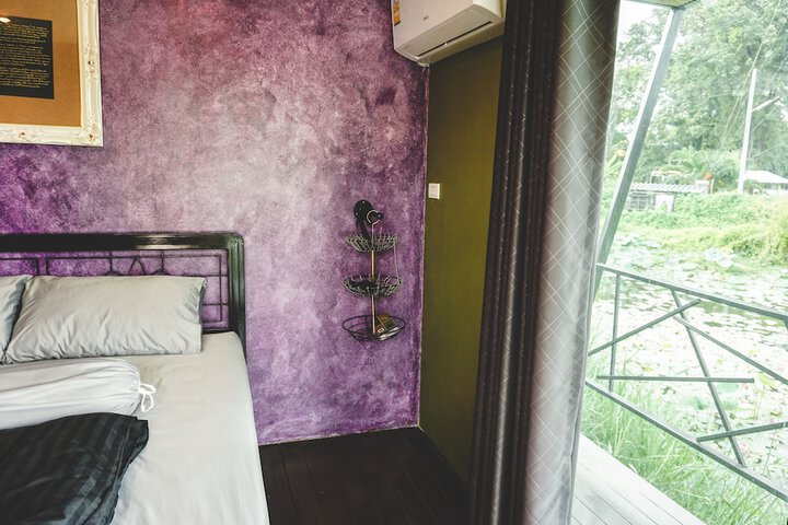 Room 41 of 122