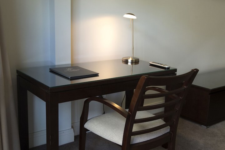 Room 19 of 40