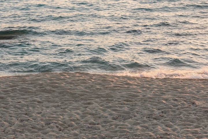 Beach 112 of 136