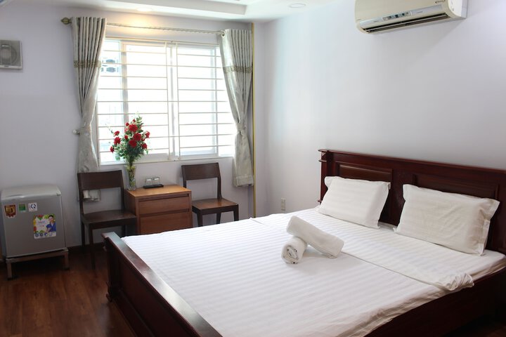 Room 10 of 21