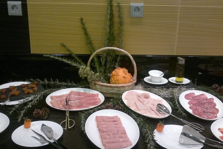 Breakfast/Coffee Service 49 of 93