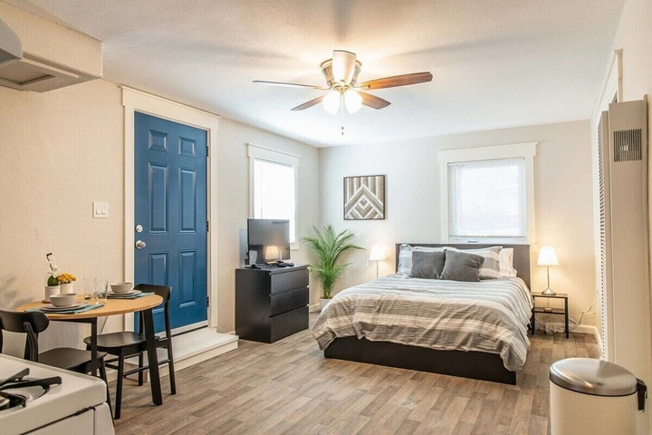 Room 2 of 15