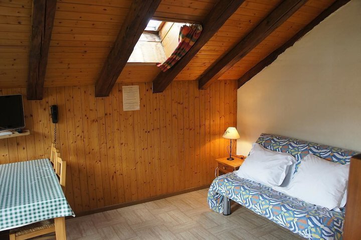 Room 13 of 56