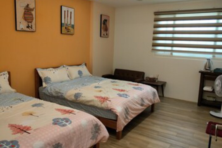 Room 21 of 40