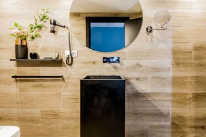 Bath Interior