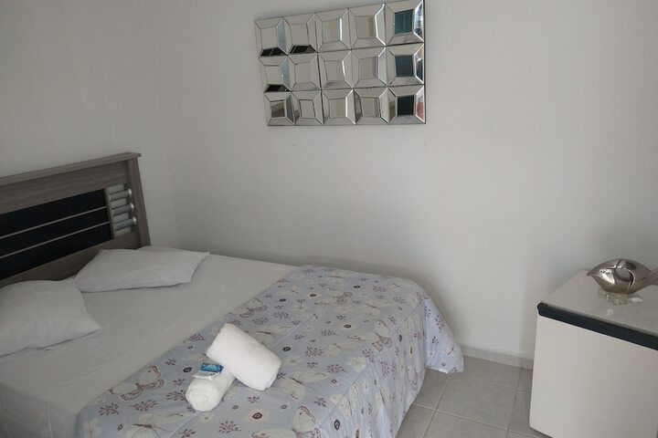 Room 2 of 20