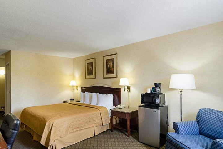 Quadruple King Size Bed (3 of 5)