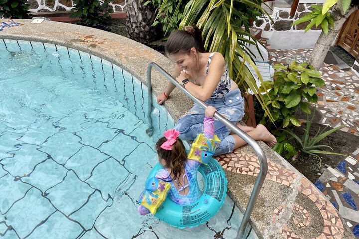 Pool 102 of 204