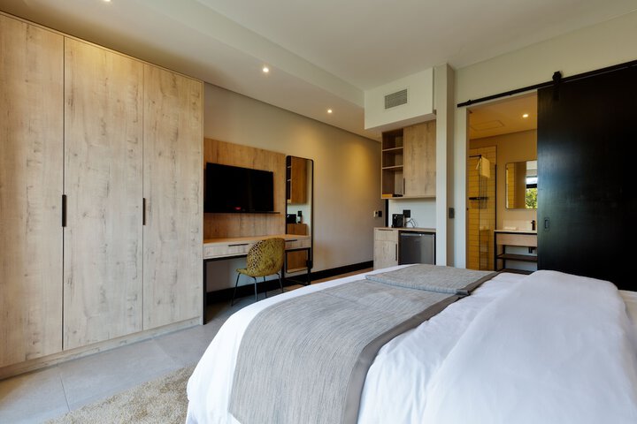 Room 19 of 49