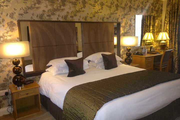 Room 4 of 88