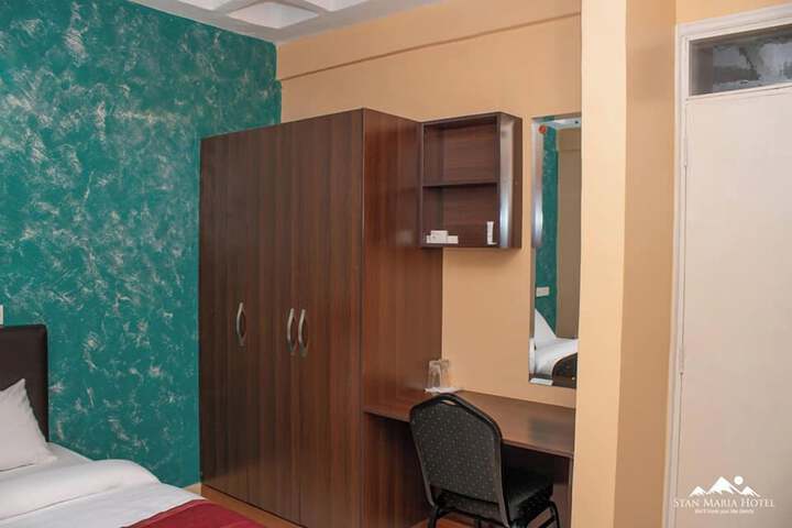 Room 5 of 55