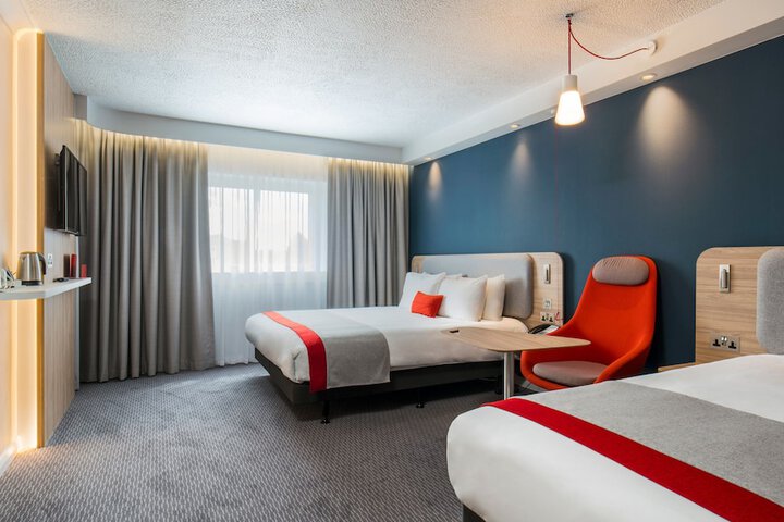 Room 17 of 55