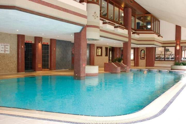 Pool 74 of 128
