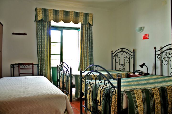 Room 3 of 31