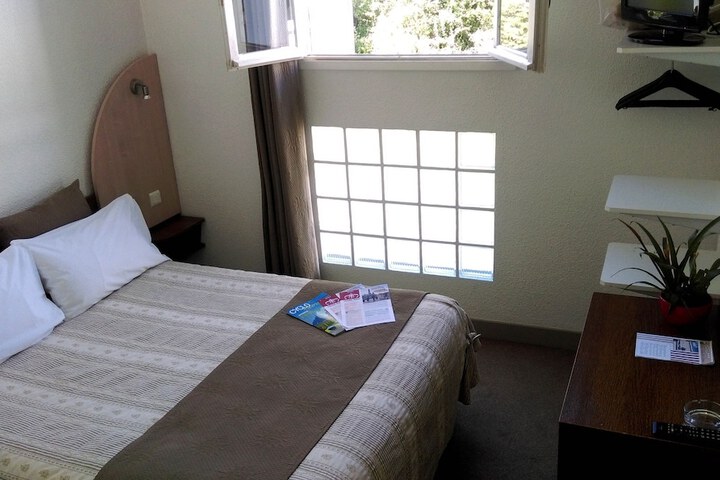 Room 19 of 58