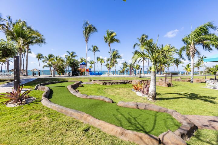 Mini-golf