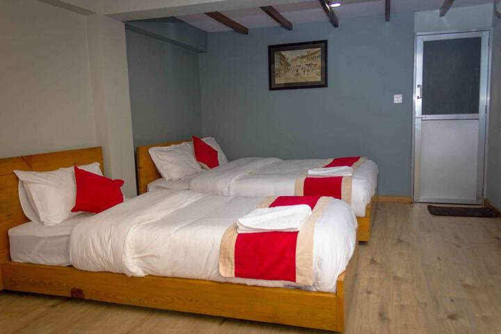 Room 19 of 32