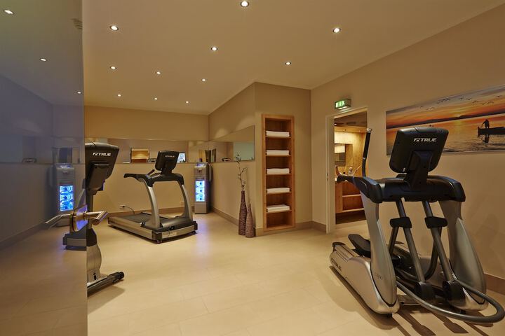 Hotel with Gym