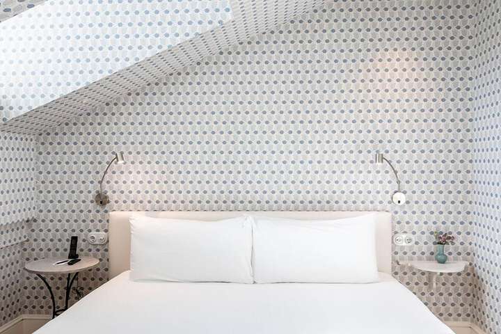 Room 28 of 54