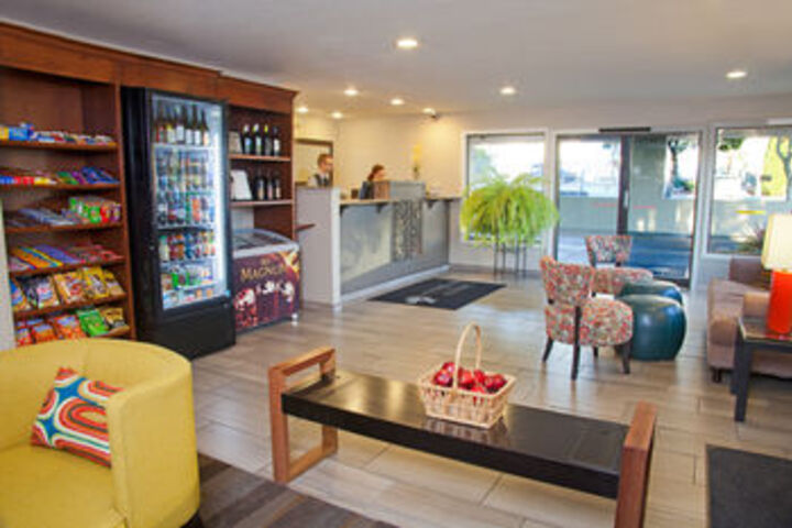 Hotel Interior 11 of 22