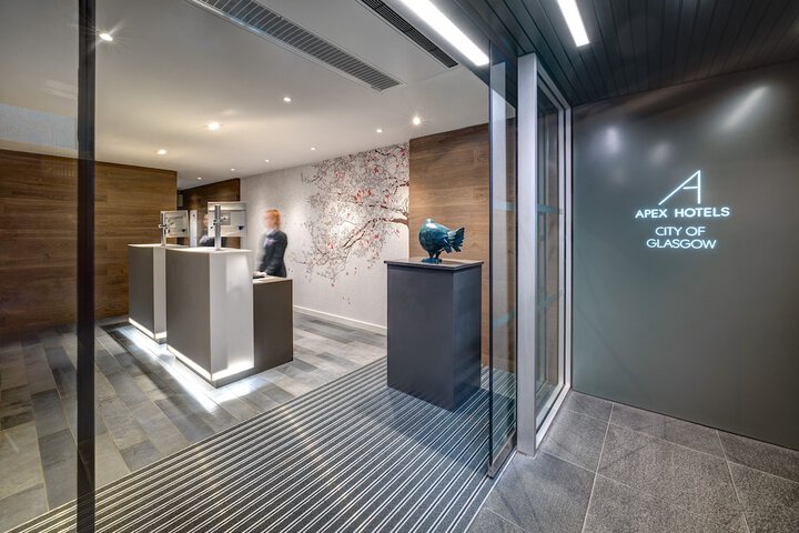 Guest Lobby