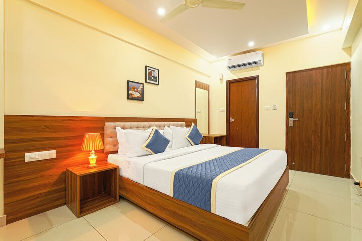 Room 8 of 21