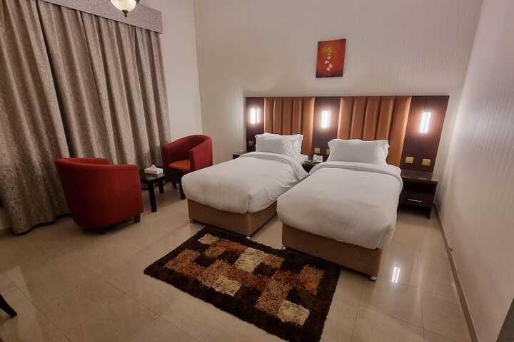 Room 14 of 19