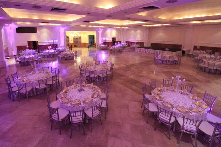 Ballroom/Hall 35 of 46
