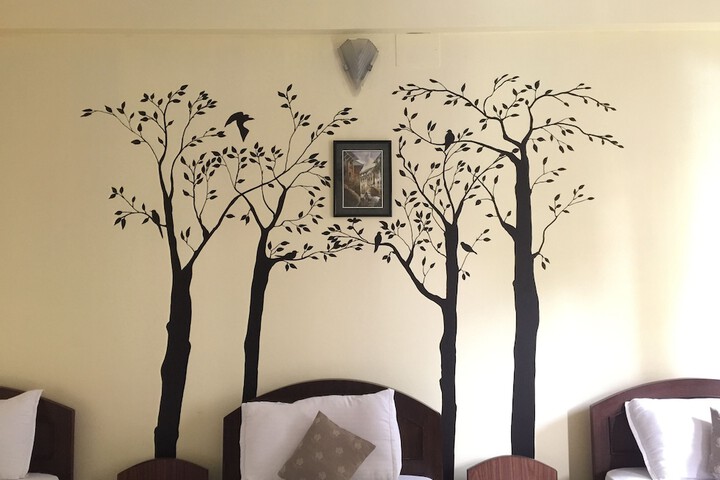 Room 12 of 47
