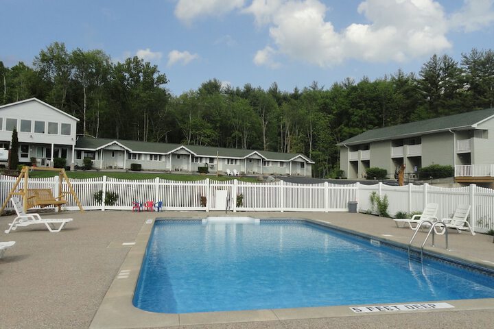 Pool 66 of 106