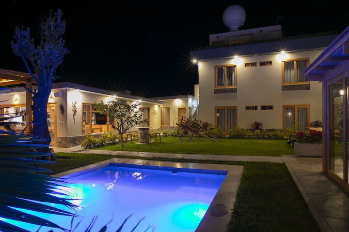 Terrace/Patio 18 of 77