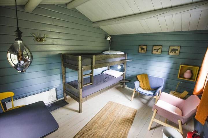 Room 5 of 75