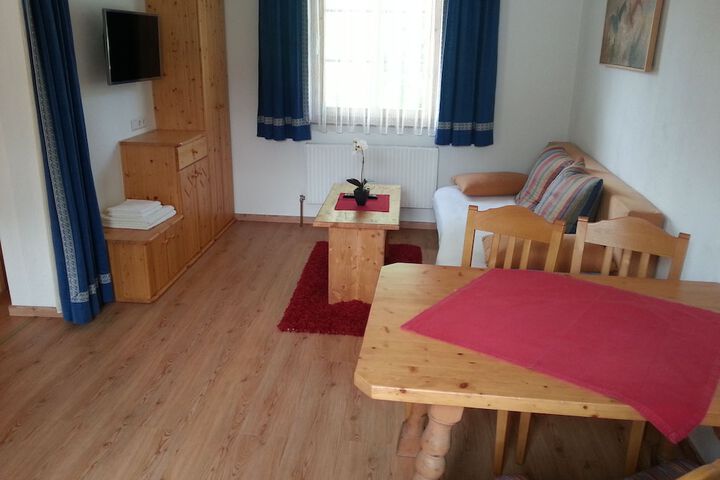 Room 18 of 59
