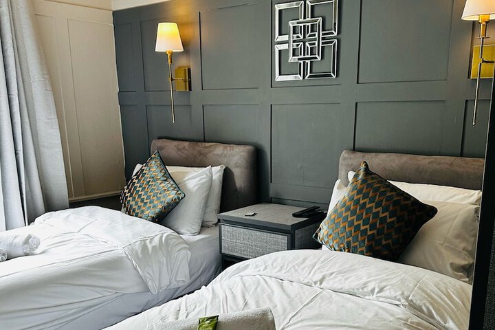 Room 21 of 171