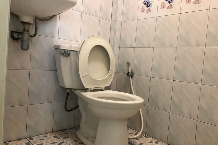 Room 14 of 24