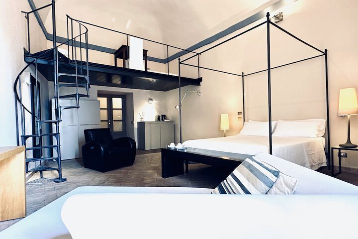 Room 22 of 73
