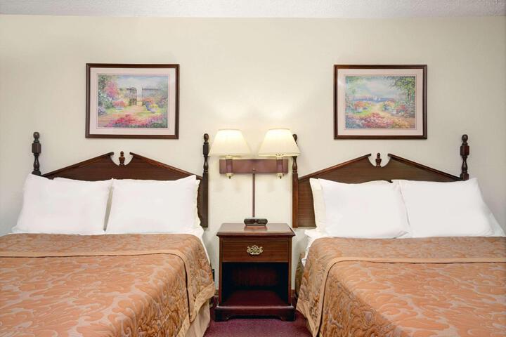 2 Double Beds (2 of 7)