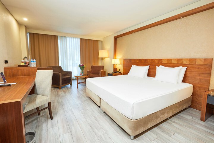 Room 14 of 73