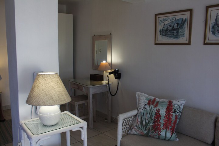 Room 72 of 198