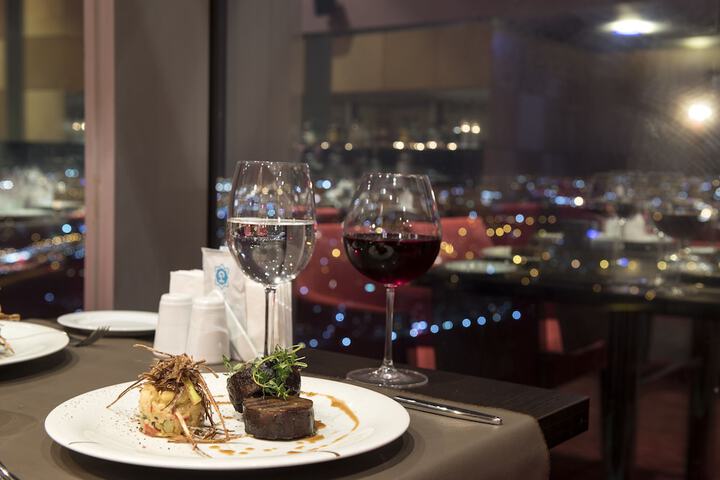 Dining 67 of 95