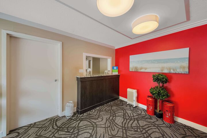 Guest Lobby
