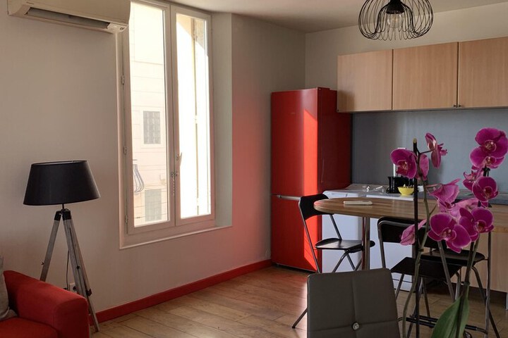 Room 14 of 43