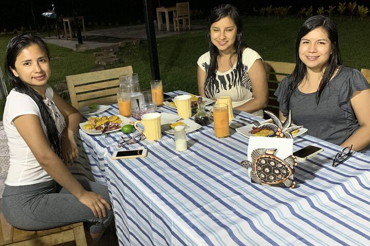 Dining 11 of 44