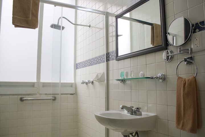 Bath Photo